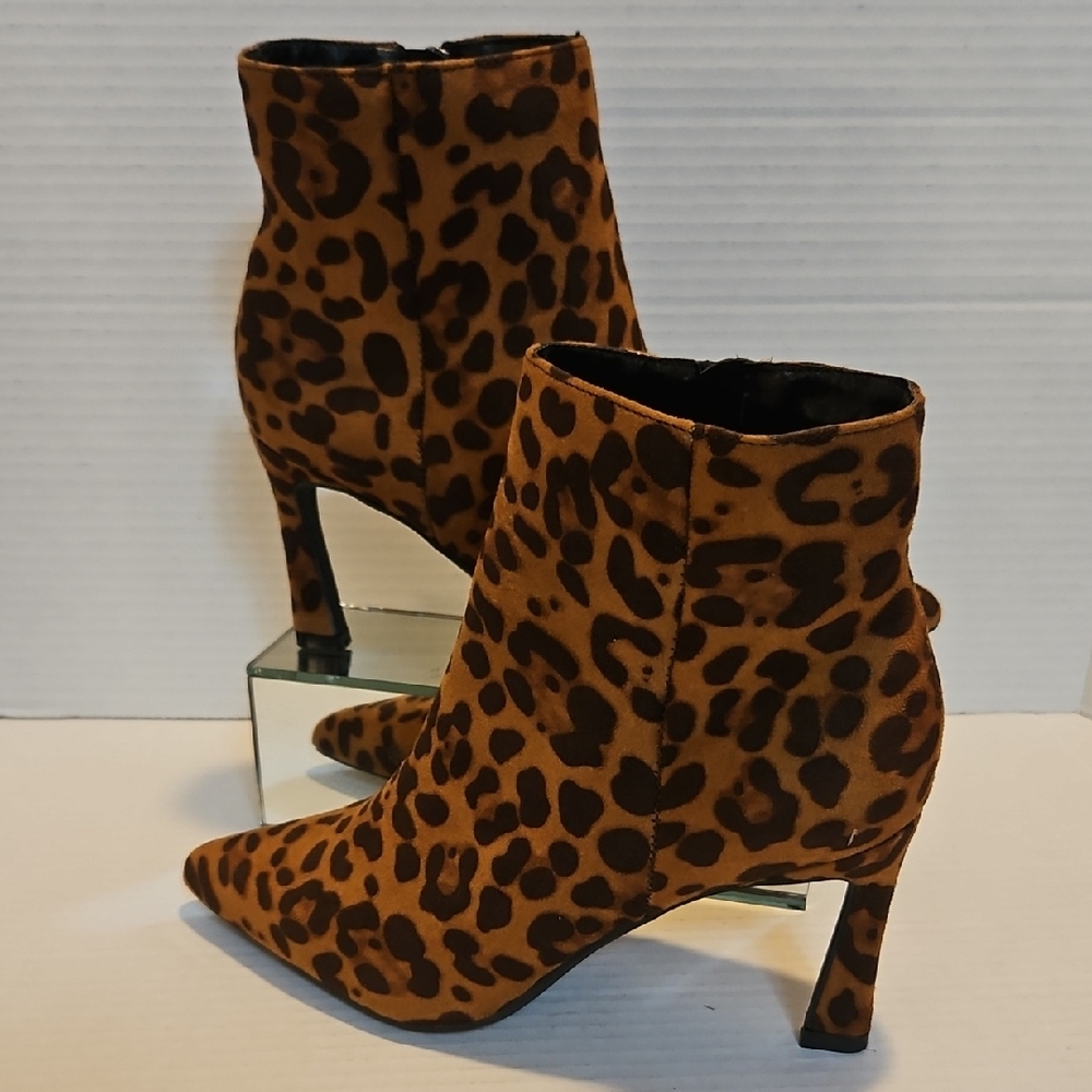 Stylish Leopard Print Ankle Booties